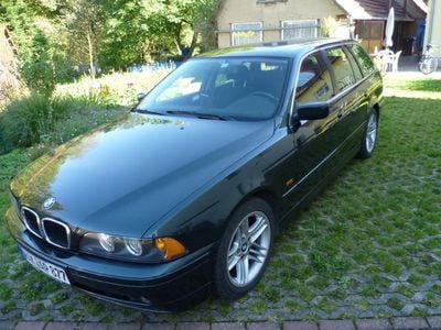 Gebraucht BMW 520 136 PS (100 kW) 2001 Grün metallic Kombi