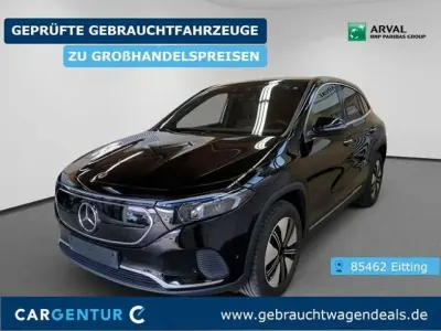 Gebraucht Mercedes EQA250 139 kW (190 PS) 2023 Schwarz SUV