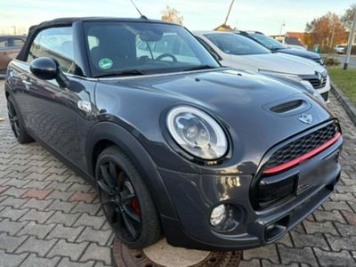 Grau Gebraucht 2018 Mini Cooper SD Cabriolet Cabrio | 21.900 €