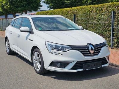 Gebraucht Renault Mégane GrandTour LIMITED 116 PS (85 kW) 2019 Weiß Kombi