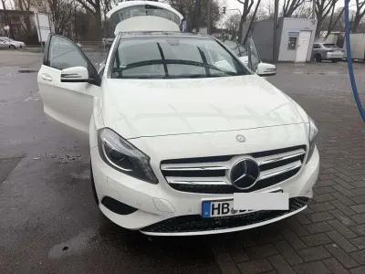 Gebraucht Mercedes A180 Style 122 PS (89 kW) 2014 Kleinwagen