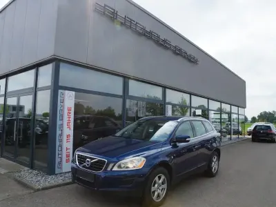 Używany Volvo XC60 Ocean Race 163 KM (119 kW) 2012 Niebieski SUV