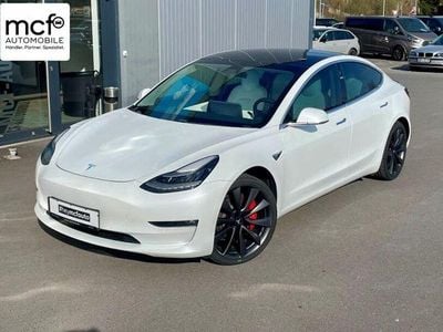 Pearl whitelackierung Gebraucht 2020 Tesla Model 3 Performance Limousine | 28.980 € (Etwas zu teuer)