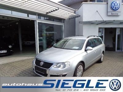 Gebraucht VW Passat Comfortline 110 PS (80 kW) 2010 Silber metallic Kombi