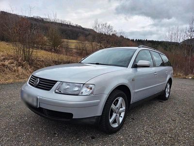 Gebraucht VW Passat 193 PS (141 kW) 1997 Silber Kombi