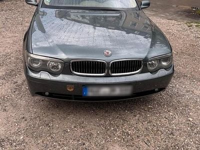 BMW 745