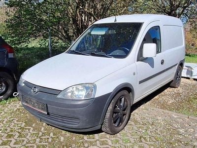 Usata Opel Combo 75 CV (55 kW) 2007 Bianco Monovolume