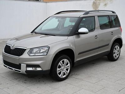 Gebraucht Skoda Yeti 105 PS (77 kW) 2015 Beige SUV