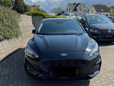 Gebraucht Ford Focus ST-Line 125 PS (91 kW) 2019 Schwarz Limousine
