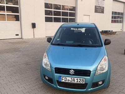 Gebraucht Suzuki Splash Comfort 65 PS (47 kW) 2009 Blau Kleinwagen