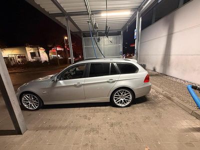 Gebraucht BMW 320 Sport Line 150 PS (110 kW) 2006 Grau Kombi