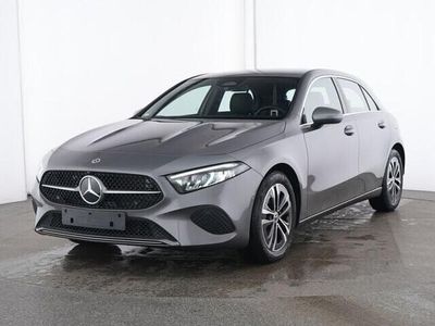 Gebraucht Mercedes A180 Advanced 136 PS (100 kW) 2024 Lack mountaingrau Limousine