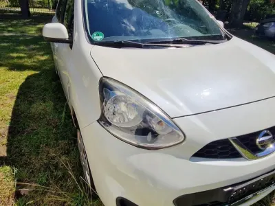 Gebraucht Nissan Micra 80 PS (58 kW) 2015 Weiß Kleinwagen