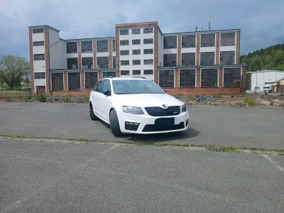 Gebraucht Skoda Octavia RS 184 PS (135 kW) 2016 Weiß Kombi