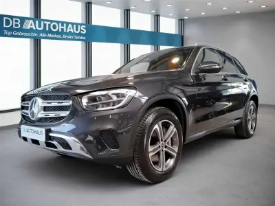 Gebraucht Mercedes GLC300de AMG 306 PS (225 kW) 2022 Graphitgrau SUV