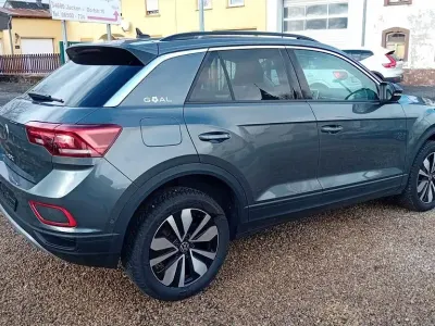 Gebraucht VW T-Roc Cabriolet Goal 150 PS (110 kW) 2025 Grau SUV