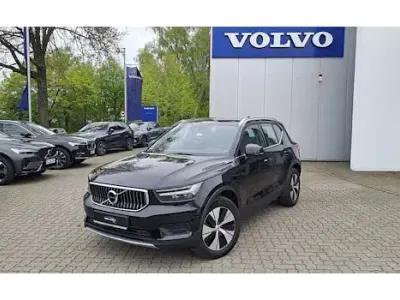 Second-hand Volvo XC40 Inscription 211 CP (155 kW) 2022 Negru SUV