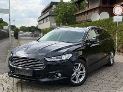 Gebraucht Ford Mondeo Titanium 179 PS (131 kW) 2016 Iridiumschwarz metallic Kombi