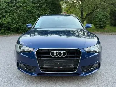 Gebraucht Audi A5 Sportback Sport 205 PS (150 kW) 2015 Blau Kleinwagen