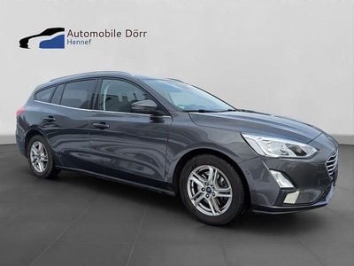 Grau Gebraucht 2019 Ford Focus Cool & Connect Limousine | 13.999 € (Fairer Preis)