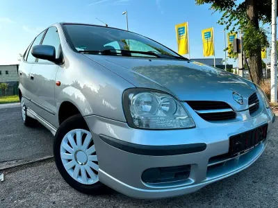 Gebraucht Nissan Almera Tino Visia 116 PS (85 kW) 2003 Silber Van / Kleinbus