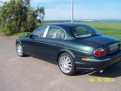 Usata Jaguar S-Type S 274 CV (201 kW) 2000 Verde Berlina