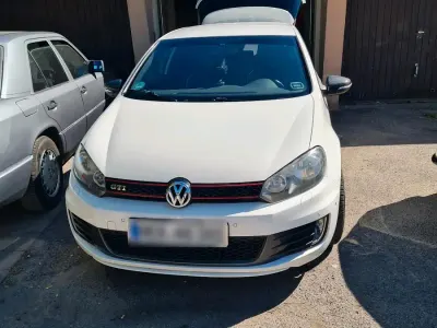 Second-hand VW Golf VI GTI 211 CP (155 kW) 2011 Alb Hatchback