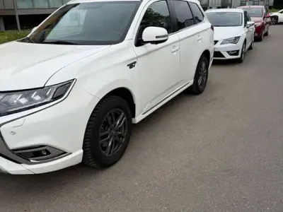 Gebraucht Mitsubishi Outlander P-HEV