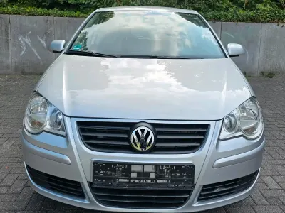 Gebraucht VW Polo 75 PS (55 kW) 2005 Silber Limousine