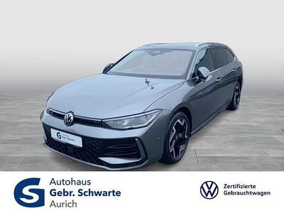 Grau Gebraucht 2025 VW Passat R-line Kombi | 43.880 € (Teuer)