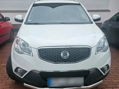 Usata SsangYong Korando 174 CV (127 kW) 2012 Bianco SUV
