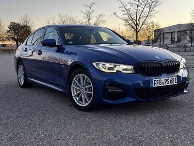 Gebraucht BMW 330e M Sport 292 PS (214 kW) 2022 Blau Limousine