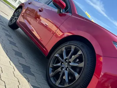 Gebraucht Mazda 3 Nakama 120 PS (88 kW) 2016 Rot Limousine