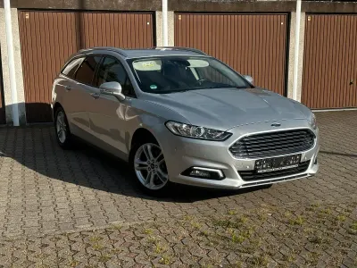 Gebraucht Ford Mondeo 165 PS (121 kW) 2018 Silber Kombi