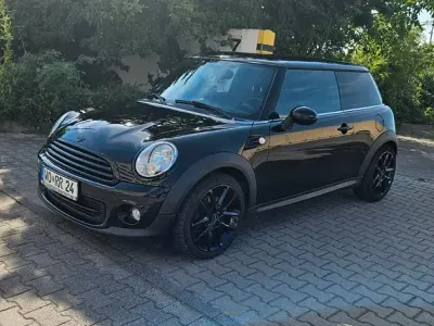 Gebraucht Mini ONE 75 PS (55 kW) 2012 Schwarz Kleinwagen