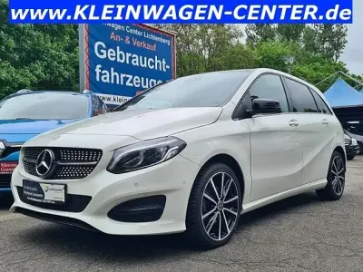 Używany Mercedes B200 Night 156 KM (114 kW) 2018 Biały Minivan