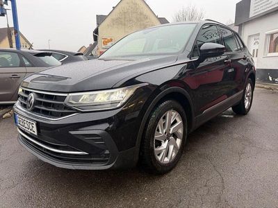 Gebraucht VW Tiguan Active 150 PS (110 kW) 2021 Schwarz SUV