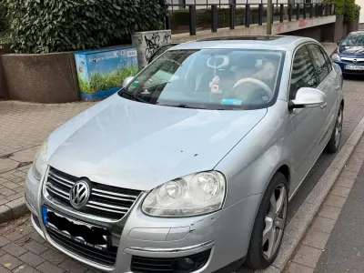 Brugt VW Jetta 105 HK (77 kW) 2007 Sølv Sedan