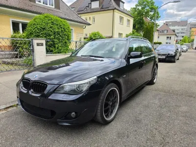Gebraucht BMW 530 M Sport 235 PS (172 kW) 2007 Schwarz Limousine
