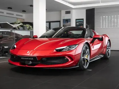 Gebraucht Ferrari 296 829 PS (609 kW) 2025 Rot Cabrio