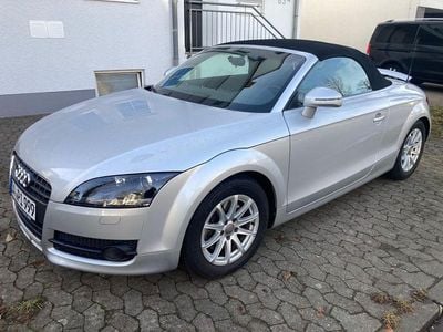 Silber Gebraucht 2010 Audi TT Roadster Design Cabrio | 7.900 € (Guter Preis)