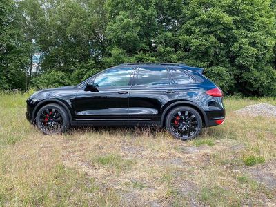 Gebraucht Porsche Cayenne 300 PS (220 kW) 2011 Schwarz SUV