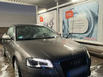 Gebraucht Audi A3 Cabriolet 140 PS (102 kW) 2011 Grau Cabrio