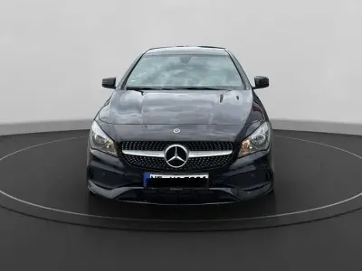 Gebraucht Mercedes CLA220 Shooting Brake AMG line 177 PS (130 kW) 2018 Schwarz Kombi