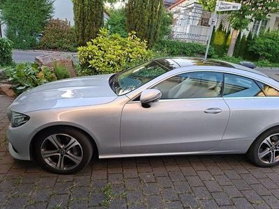 Mercedes E400