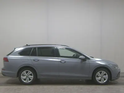 Brugt VW Golf VIII Life 150 HK (110 kW) 2023 Grå Stationcar