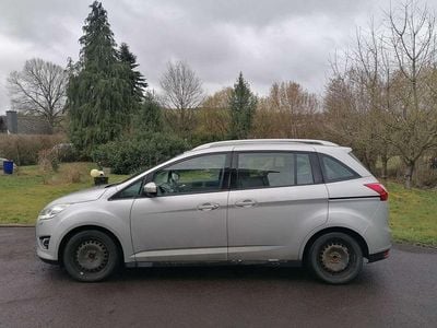 Gebraucht Ford Grand C-Max Trend 116 PS (85 kW) 2015 Silber Van / Kleinbus