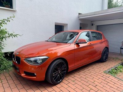 Gebraucht BMW 116 136 PS (100 kW) 2012 Orange Kleinwagen