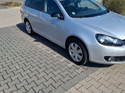 Gebraucht VW Golf VII Style 105 PS (77 kW) 2012 Silber Kombi
