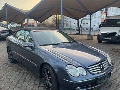 Gebraucht Mercedes CLK200 Avantgarde 163 PS (119 kW) 2005 Blau Cabrio